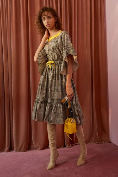 Look 12